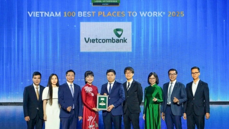 Vietcombank - một thập kỷ giữ vững vị thế Ngân hàng có môi trường làm việc tốt nhất Việt Nam - Ảnh 1.