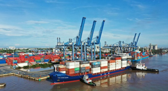 Dịch vụ Khai thác cảng Tân Cảng