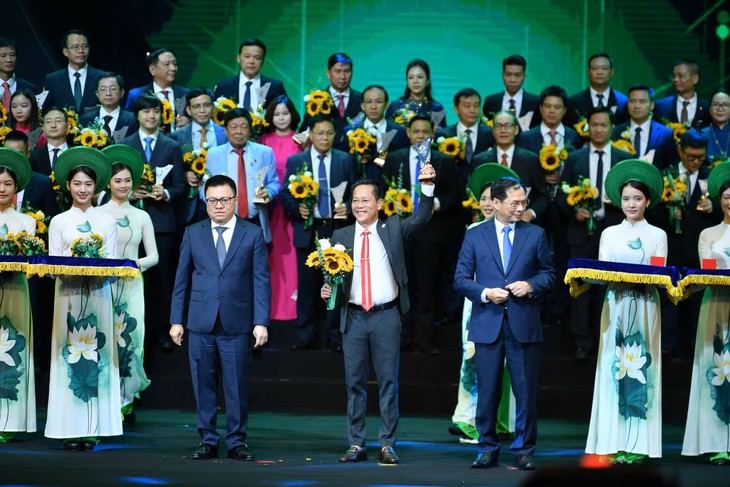 Selección de empresas de Marca Nacional: impulsando los valores vietnamitas en la era de la integración global - Ảnh 3.