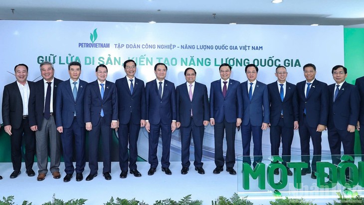 Petrovietnam tiên phong về khoa học công nghệ chuyển đổi năng lượng, bảo đảm tăng trưởng 2 con số - Ảnh 8.