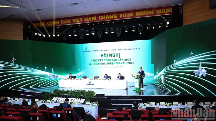 Petrovietnam tiên phong về khoa học công nghệ chuyển đổi năng lượng, bảo đảm tăng trưởng 2 con số - Ảnh 7.