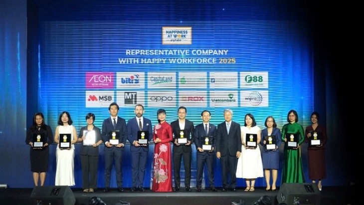 Vietcombank - một thập kỷ giữ vững vị thế Ngân hàng có môi trường làm việc tốt nhất Việt Nam - Ảnh 3.